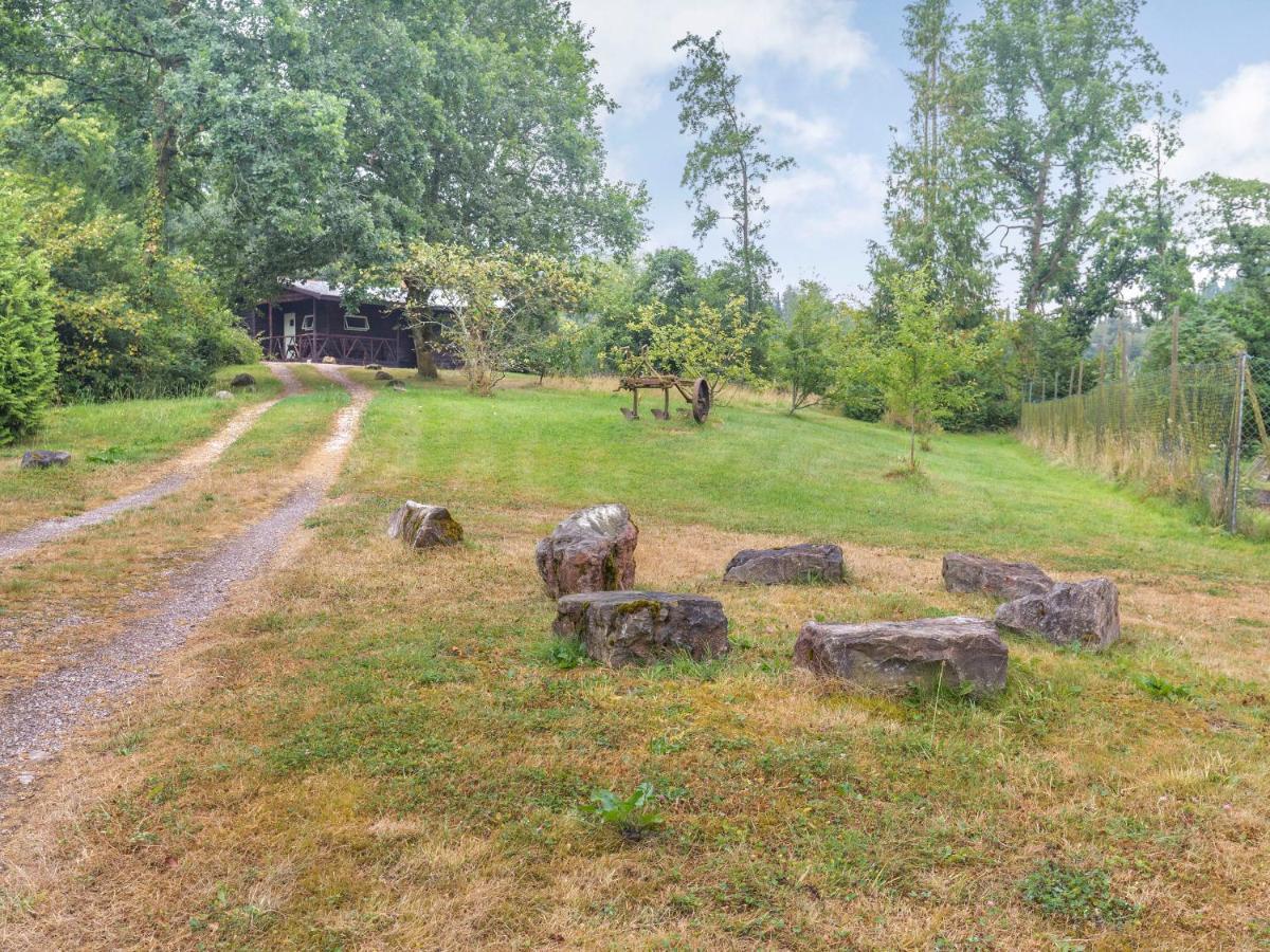 The Log Cabin Honiton Exterior photo